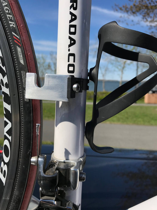 Le c2 de clipwheel.com support de transport pour roue avant de vélo, coté droit (dérailleur)