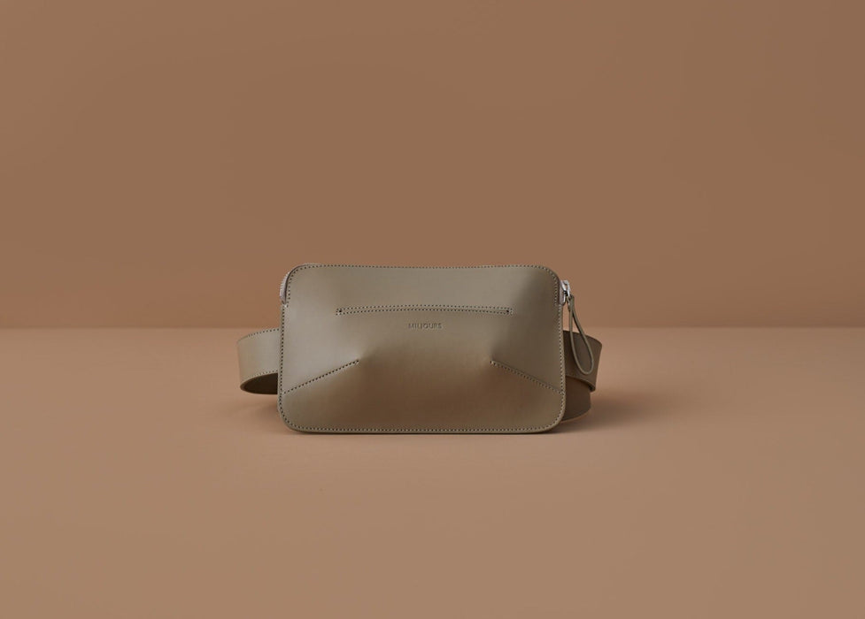 Sac banane en cuir taupe