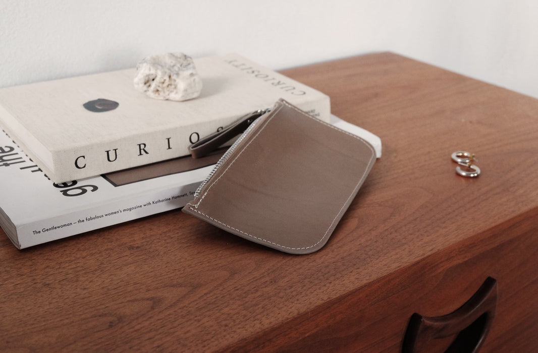 Portefeuille en cuir taupe