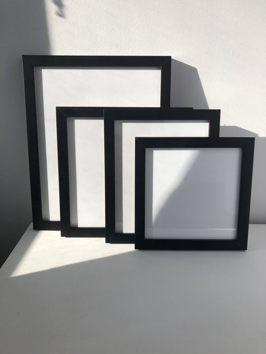 Cadres noirs