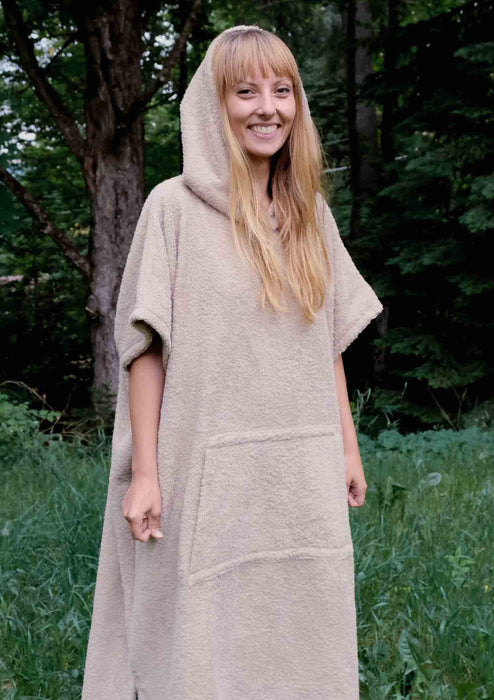 Le poncho serviette beige