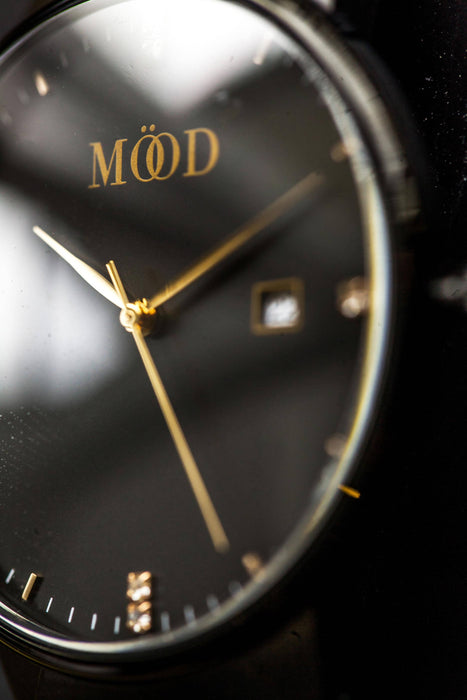 Montre pop's en acier inoxydable tissé noir