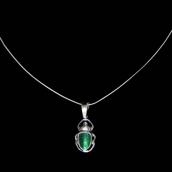 Pendentif scarabée élytra