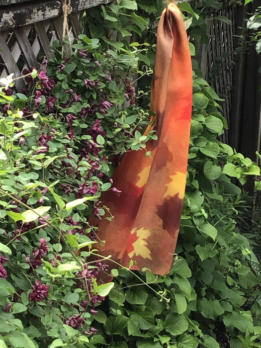 Écharpe de soie érable rouge et orange