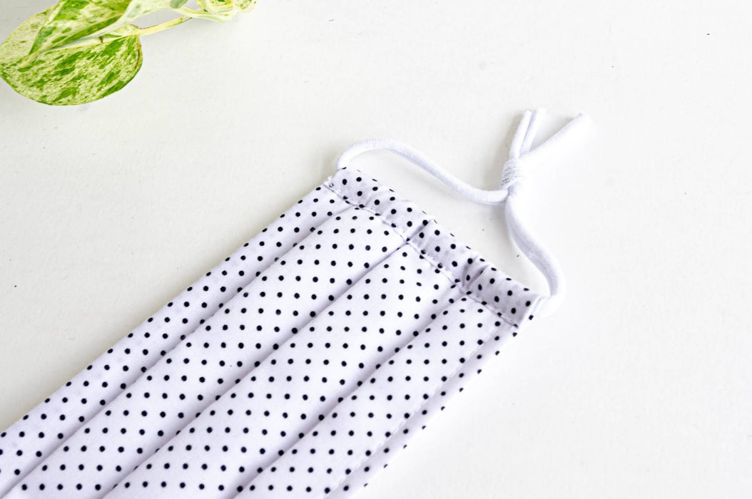 Masque en tissu - petits pois noir & blanc