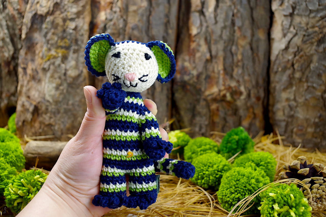 Souris, toutou fait à la main