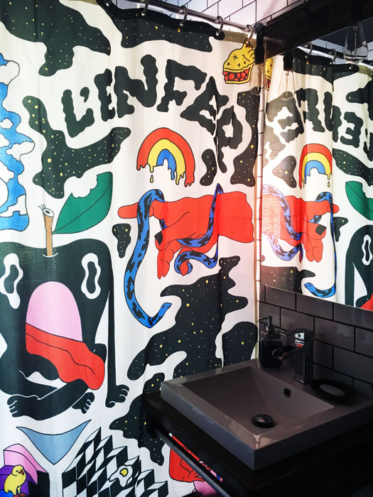 Rideau de douche en polyester, imperméable et lavable, 71" x 71", conçu en collaboration avec l'artiste pony