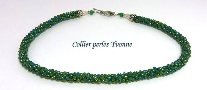Collier de perles yvonne