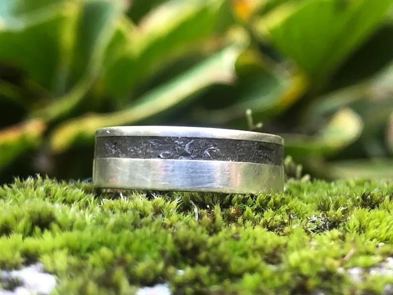 Bague en argent sterling et poussière d’étoile