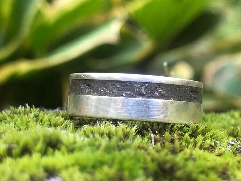 Bague en argent sterling et poussière d’étoile