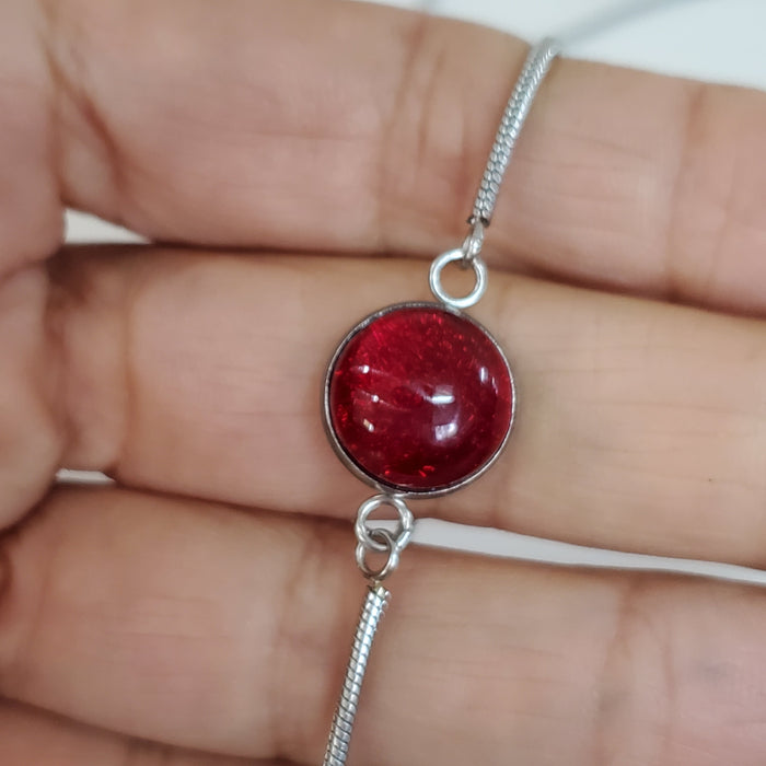 Bracelet ajustable rouge vif