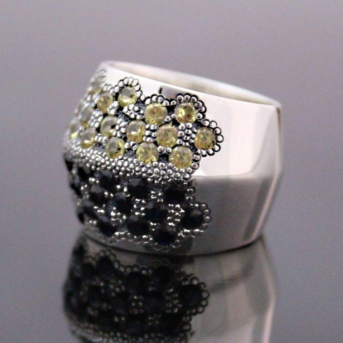 Bague abeille en argent sterling sertie de saphirs jaunes et noirs