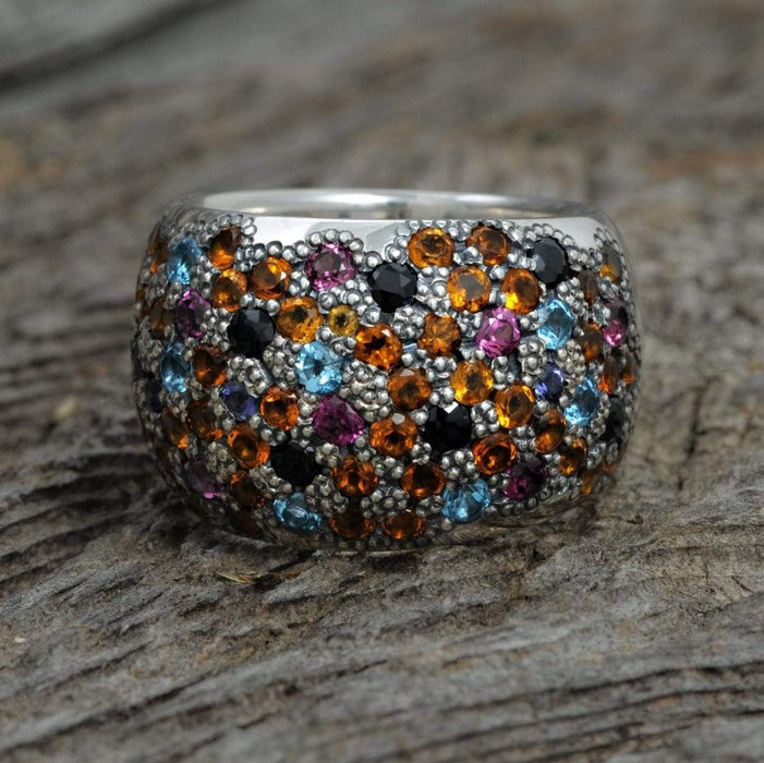 Bague bonbon en argent sterling sertie de saphirs jaunes et noirs