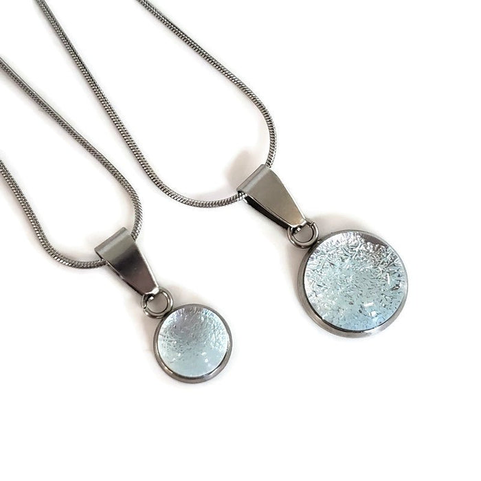 Collier cabochon argent transparent, verre fusion