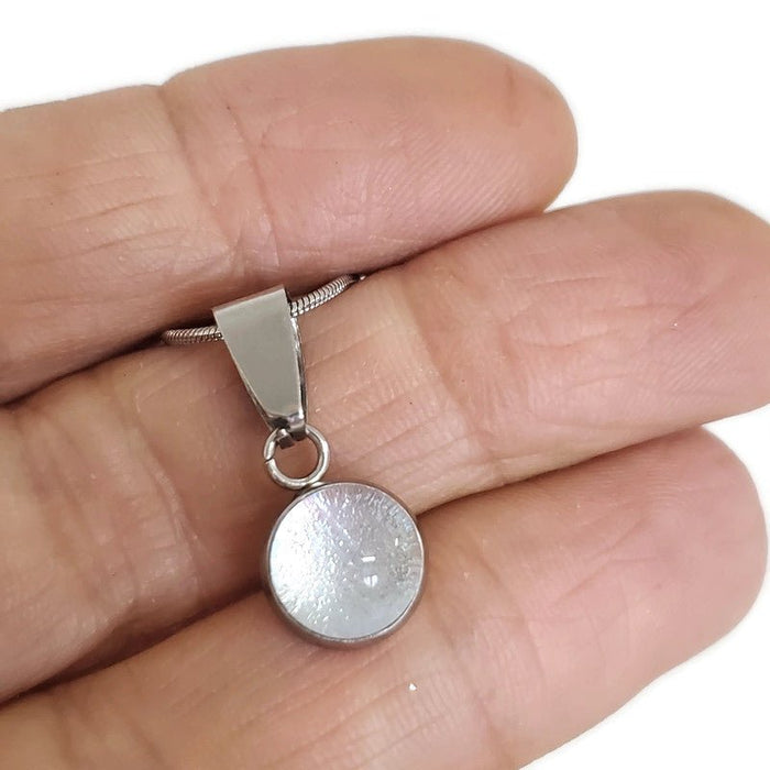 Collier cabochon argent transparent, verre fusion