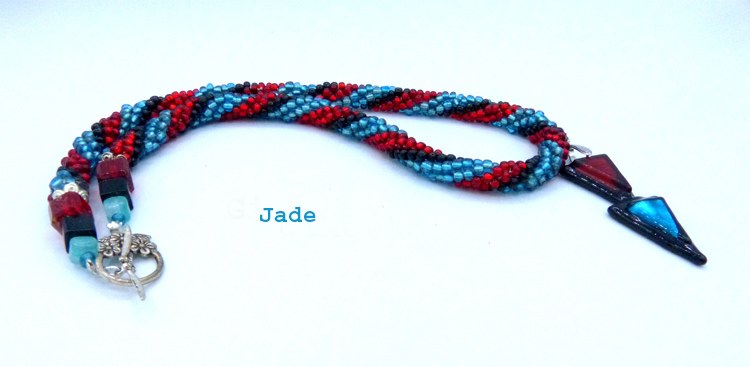 Collier de perles jade