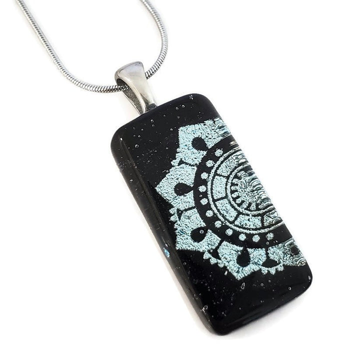 Collier mandala inversé, rectangle en verre fusion - Bijoux Le fil d'Ariane