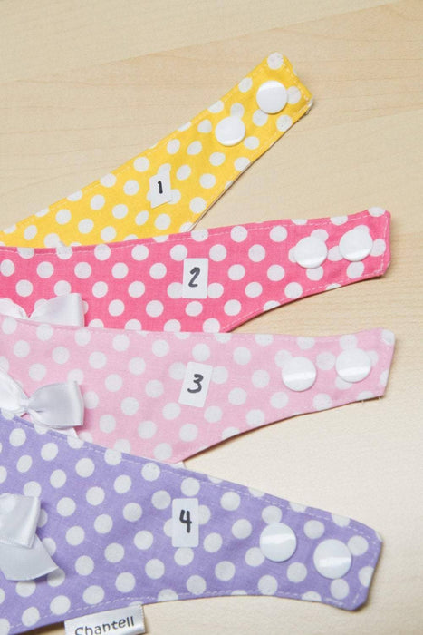Bandanas de pâques et du printemps pour chiens à pois blancs sur fond de couleur, plusieurs couleurs disponibles