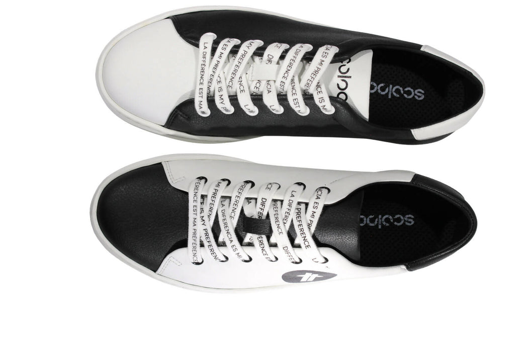 Sneakers dépareillés, véganes en "cuir" de pomme - modèle animlogo, blanc et noir, pour hommes