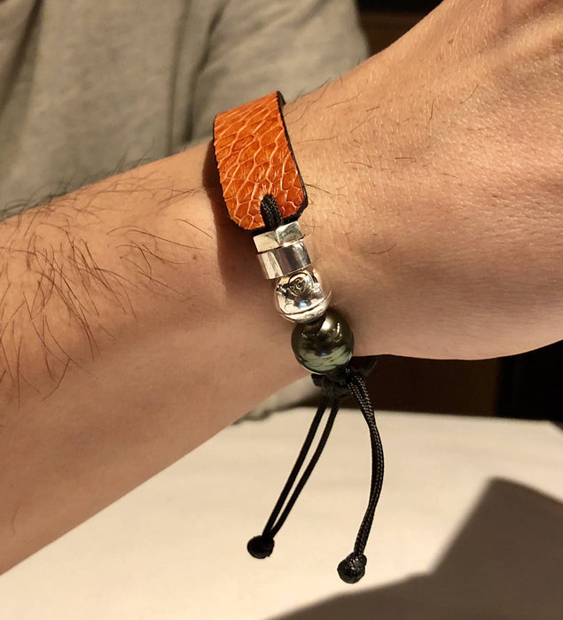 Bracelets en cuir d'autruche