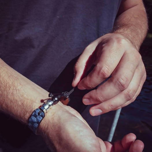 Bracelet en cuir d'écailles de poisson