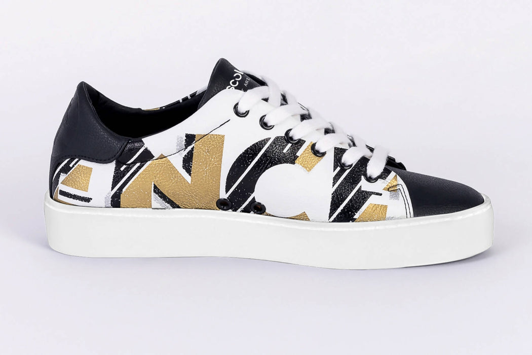 Sneakers dépareillés, véganes en "cuir" de pomme - modèle miroloco pour femmes