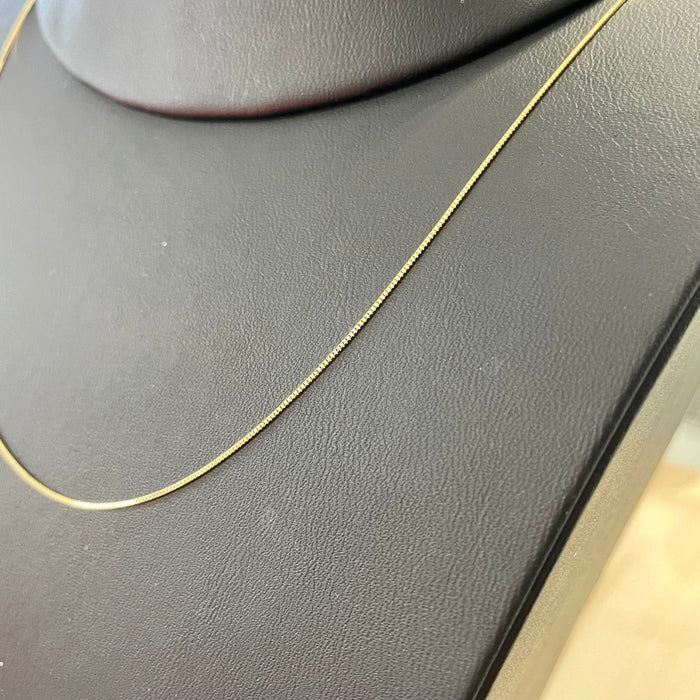 RPM Chaine vénitiennes - carré en or jaune ou blanc 10K 18 pouces