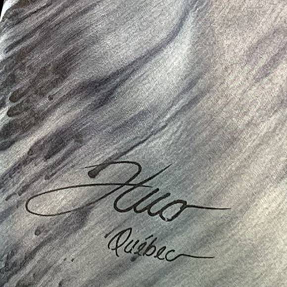 Ensemble carré de soie et clip coulé gris